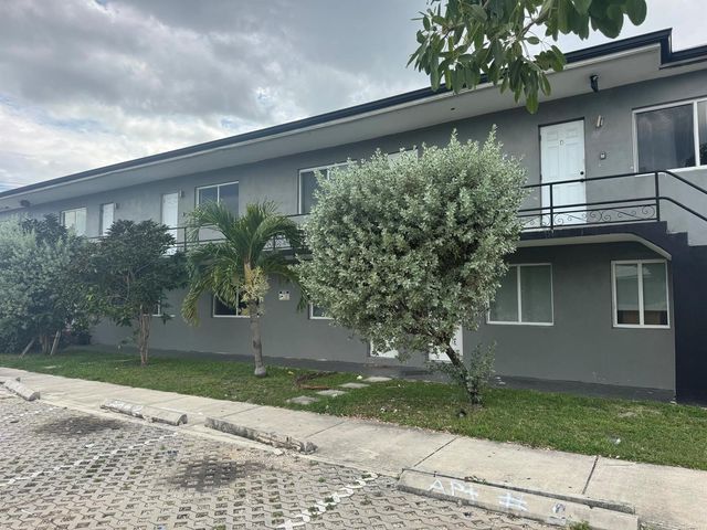 2201 Greene Street 5, Hollywood, FL 33020