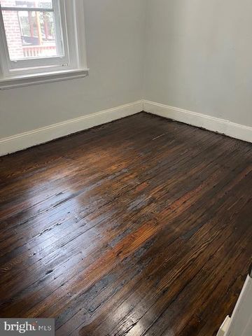 9218 W CHESTER PIKE #1, Upper Darby, PA 19082