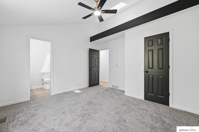 8836 N 81 Avenue, Omaha, NE 68122