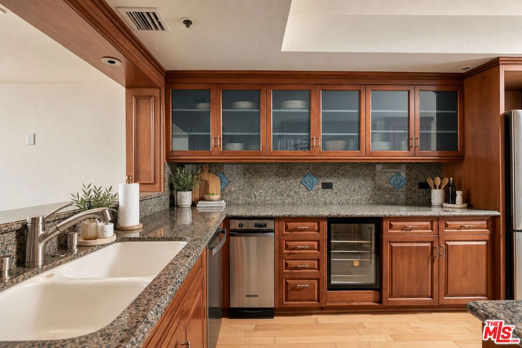 2950 Neilson Way 408, Santa Monica, CA 90405 — photo 4