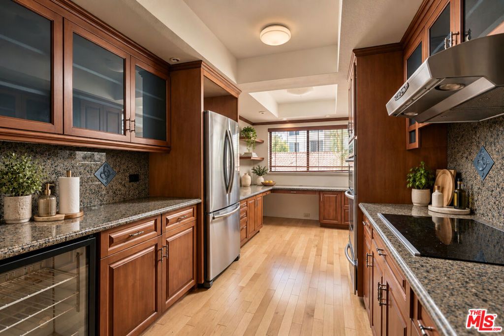 2950 Neilson Way 408, Santa Monica, CA 90405 — photo 5