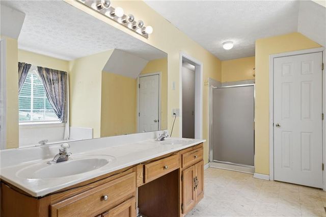1787 Wedgewood Drive, Stone Mountain, GA 30088