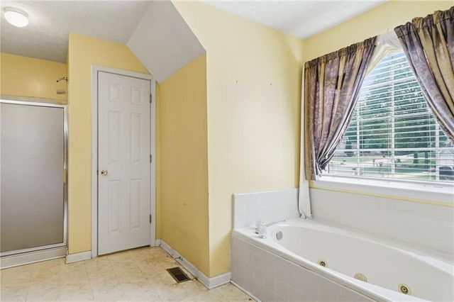 1787 Wedgewood Drive, Stone Mountain, GA 30088