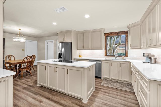 2230 Foreland Drive, Houston, TX 77077