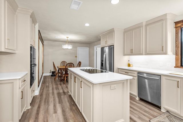 2230 Foreland Drive, Houston, TX 77077