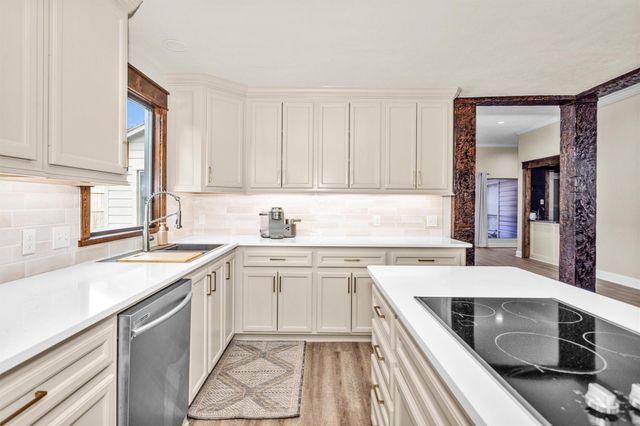 2230 Foreland Drive, Houston, TX 77077