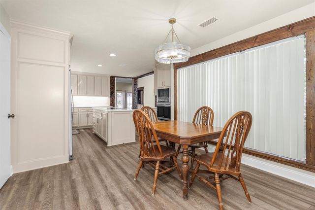 2230 Foreland Drive, Houston, TX 77077