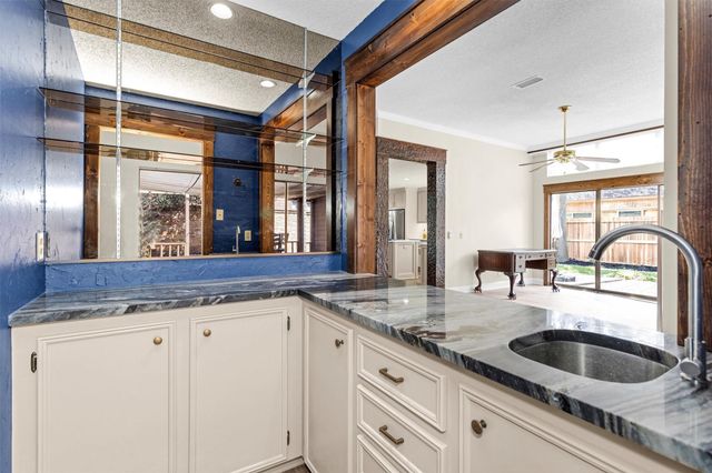 2230 Foreland Drive, Houston, TX 77077