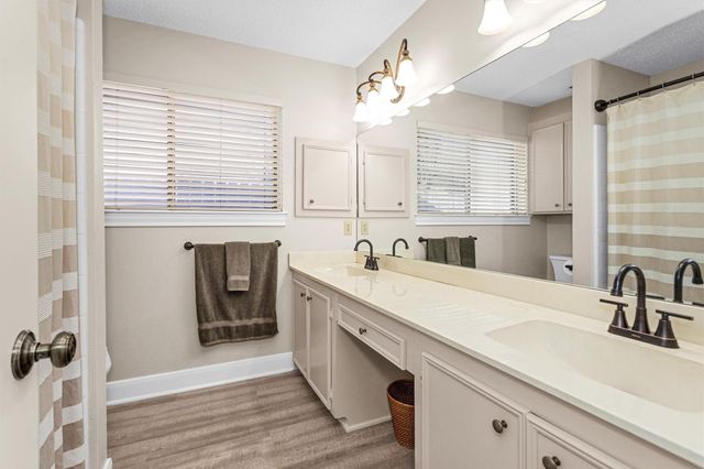 2230 Foreland Drive, Houston, TX 77077