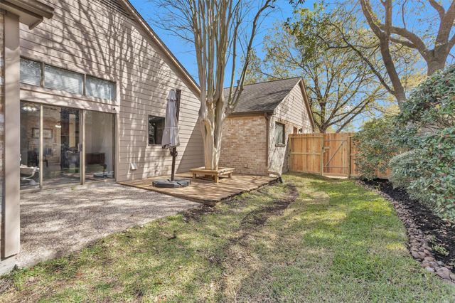 2230 Foreland Drive, Houston, TX 77077