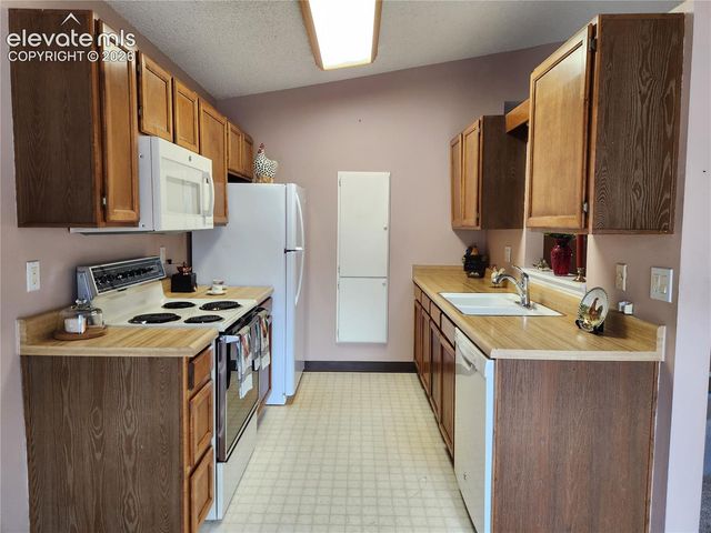4540 Castlepoint Drive, Colorado Springs, CO 80917