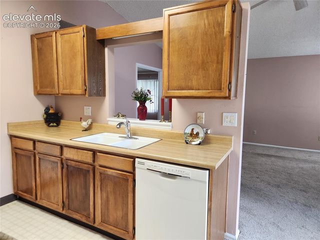 4540 Castlepoint Drive, Colorado Springs, CO 80917