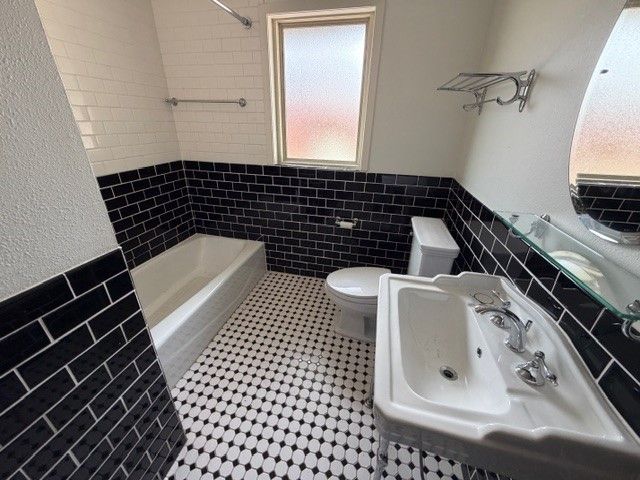 2842 Woodmere Drive, Dallas, TX 75233