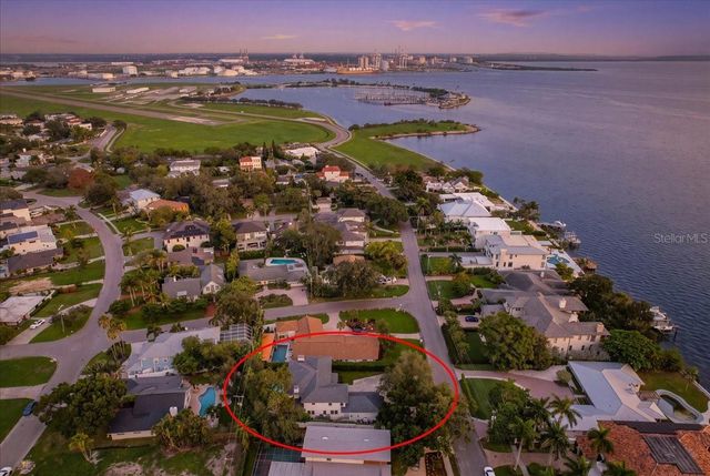 89 MARTINIQUE AVENUE, Tampa, FL 33606