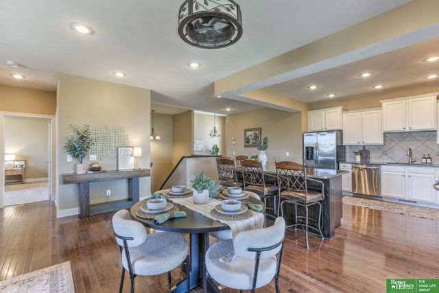 5817 N 159th Street, Omaha, NE 68116