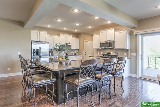 5817 N 159th Street, Omaha, NE 68116