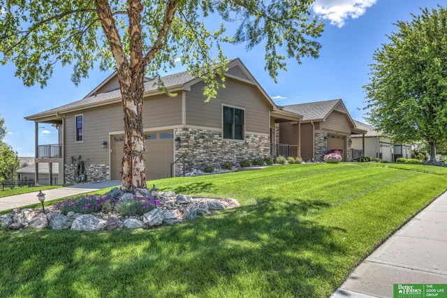 5817 N 159th Street, Omaha, NE 68116
