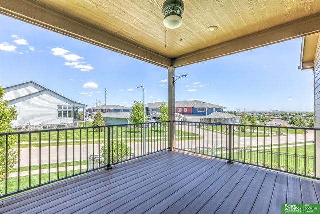 5817 N 159th Street, Omaha, NE 68116