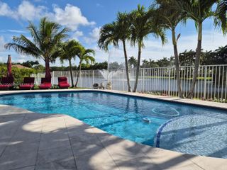 3960 Osprey Ct, Weston, FL 33331