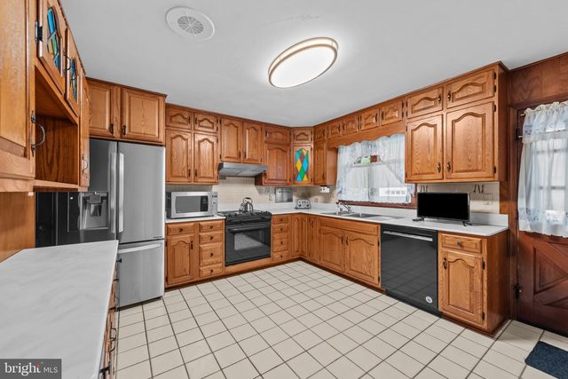 9902 BRAEWOOD RD, Randallstown, MD 21133