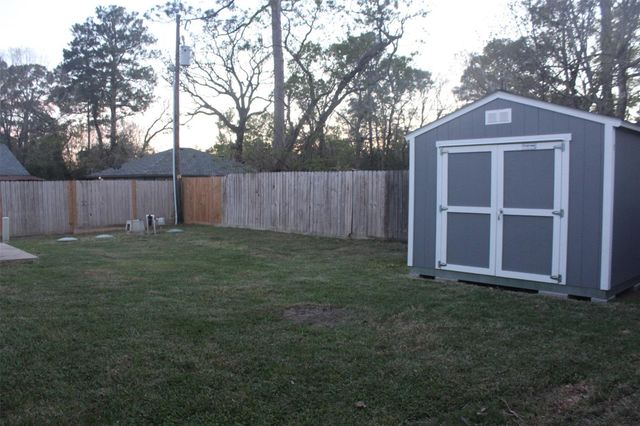 26433 Easy St, Magnolia, TX 77355