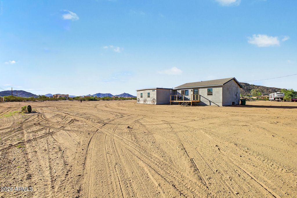 1436 W VIRGIL Drive, San Tan Valley, AZ 85144 — photo 2