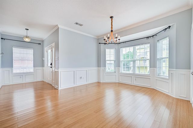 920 Grove Road, Clear Lake Shores, TX 77565