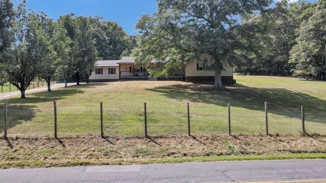 622 Harmony Road SE, Aragon, GA 30104