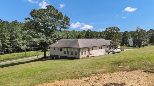 622 Harmony Road SE, Aragon, GA 30104