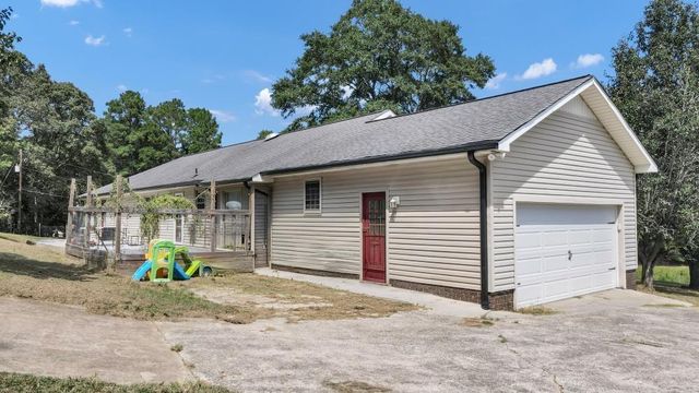 622 Harmony Road SE, Aragon, GA 30104