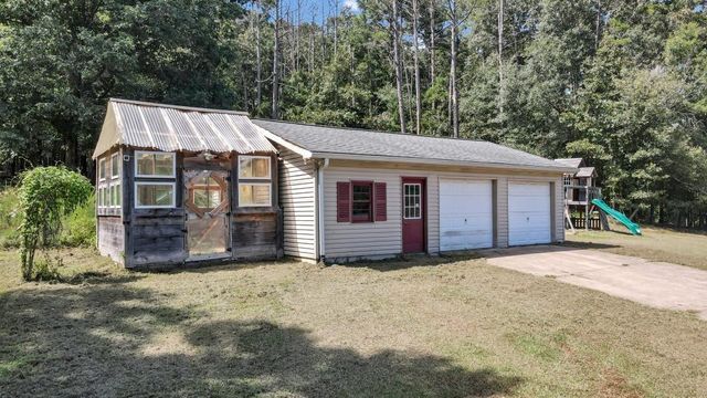 622 Harmony Road SE, Aragon, GA 30104