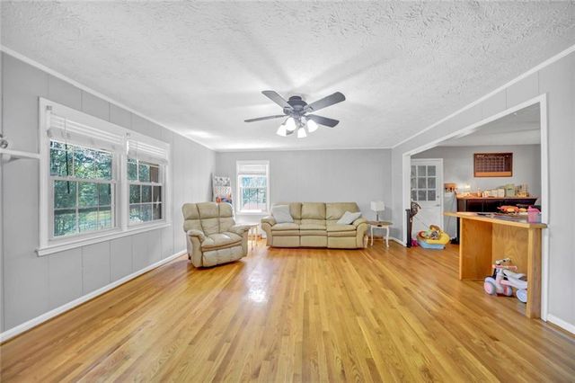 622 Harmony Road SE, Aragon, GA 30104