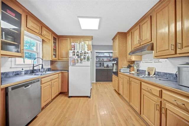 622 Harmony Road SE, Aragon, GA 30104