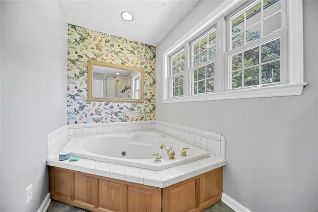 622 Harmony Road SE, Aragon, GA 30104