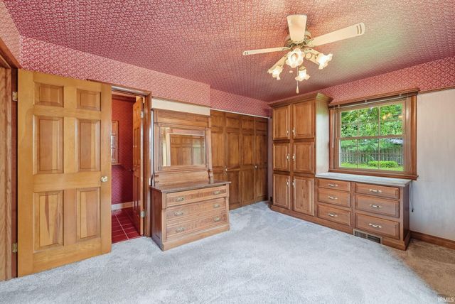4008 N Locust Street, Muncie, IN 47304