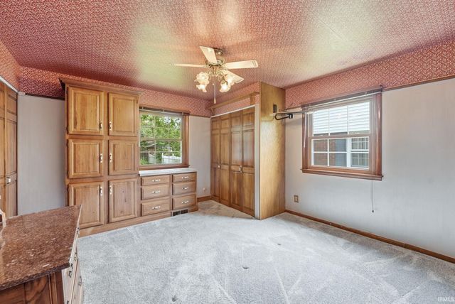 4008 N Locust Street, Muncie, IN 47304