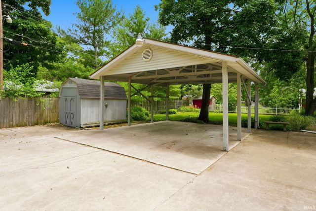 4008 N Locust Street, Muncie, IN 47304