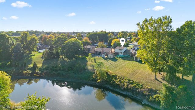 35418 Collingwood Drive, Sterling Heights, MI 48312