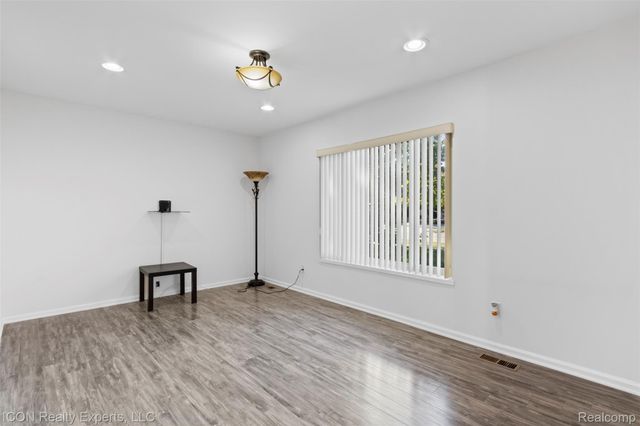 35418 Collingwood Drive, Sterling Heights, MI 48312