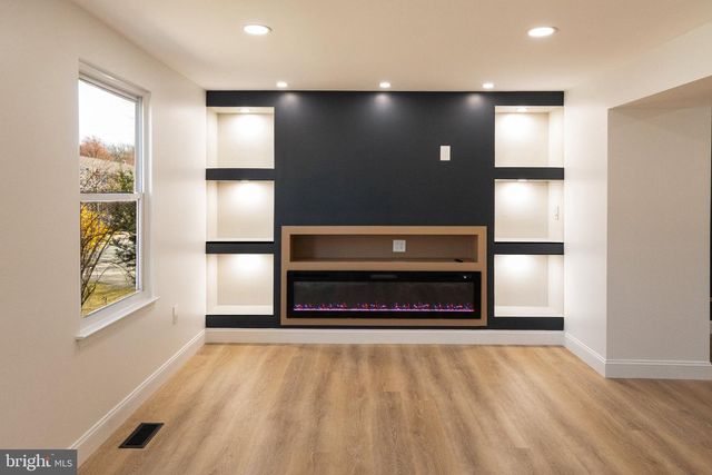 19832 CHESLEY KNOLL DR, Gaithersburg, MD 20879