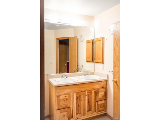 10418 W Dartmouth Ave, Lakewood, CO 80227