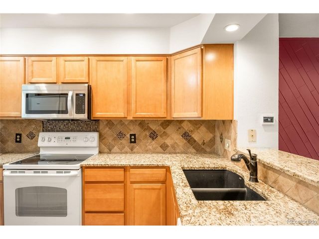 10418 W Dartmouth Ave, Lakewood, CO 80227