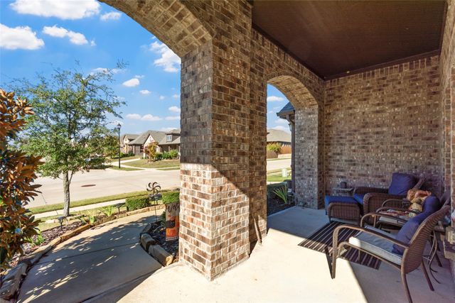 652 Cottage Place, Lavon, TX 75166