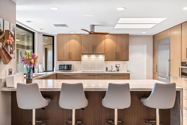 8 Dartmouth Drive, Rancho Mirage, CA 92270