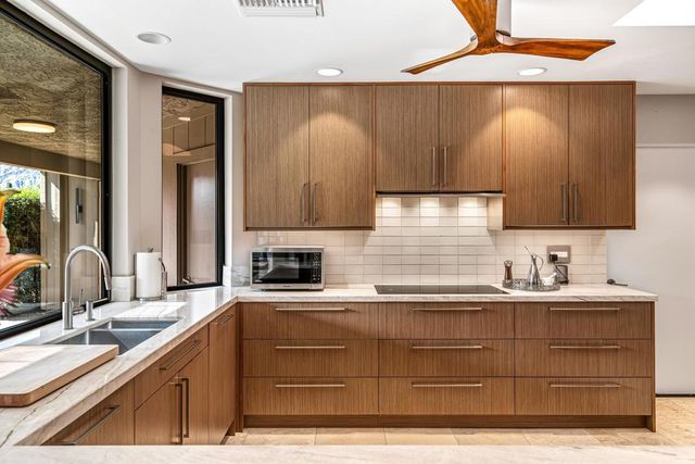 8 Dartmouth Drive, Rancho Mirage, CA 92270