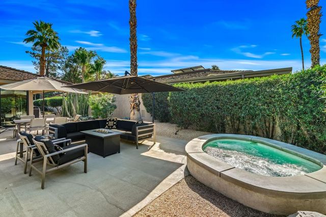 8 Dartmouth Drive, Rancho Mirage, CA 92270