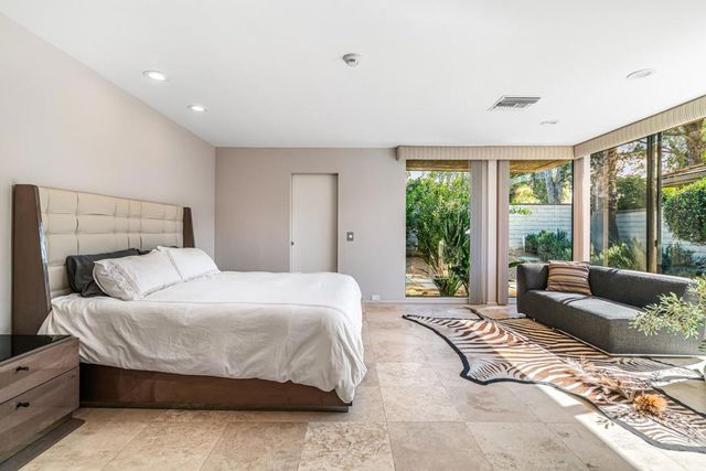 8 Dartmouth Drive, Rancho Mirage, CA 92270