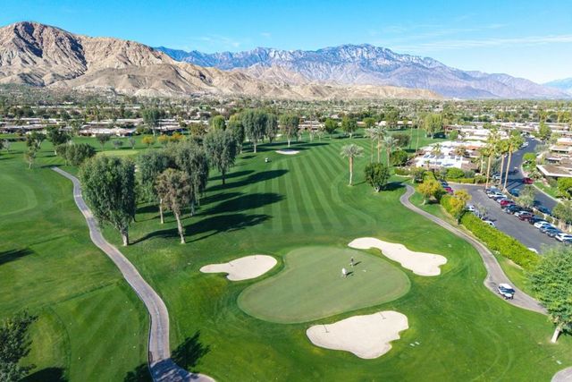 8 Dartmouth Drive, Rancho Mirage, CA 92270