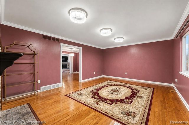 1466 N Beck Road, Canton, MI 48187