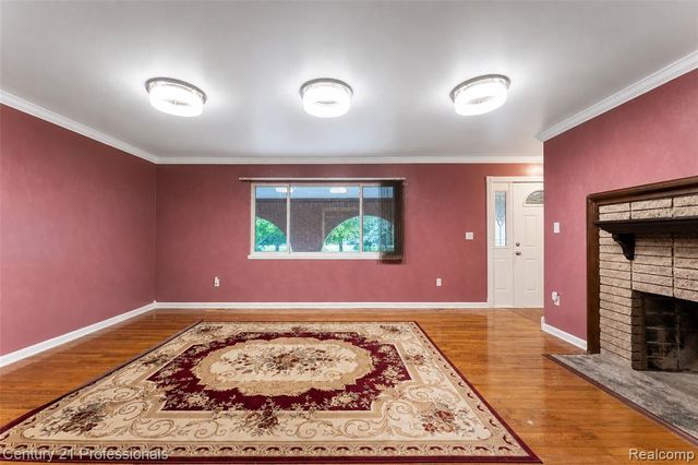 1466 N Beck Road, Canton, MI 48187